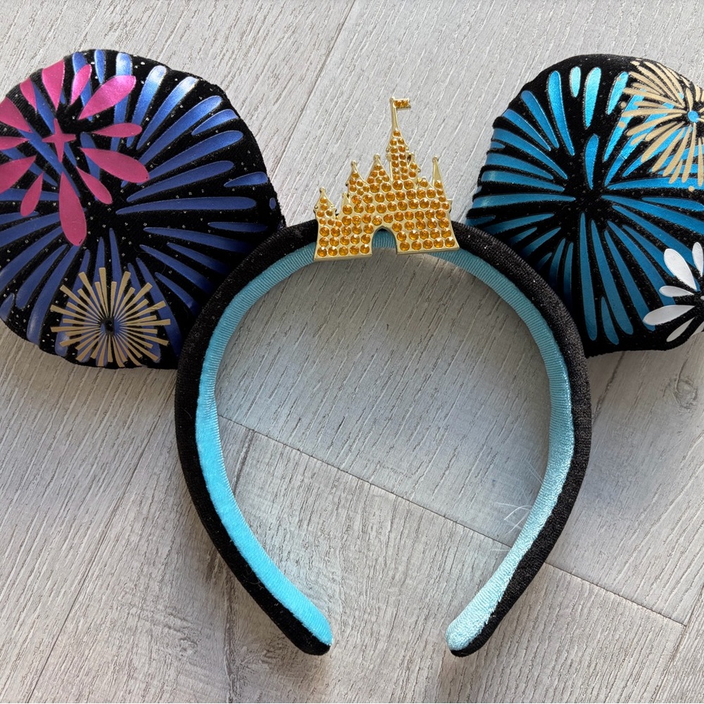 Disney Walt Disney World 50th Anniversary Mickey Ears Collectible #12/12